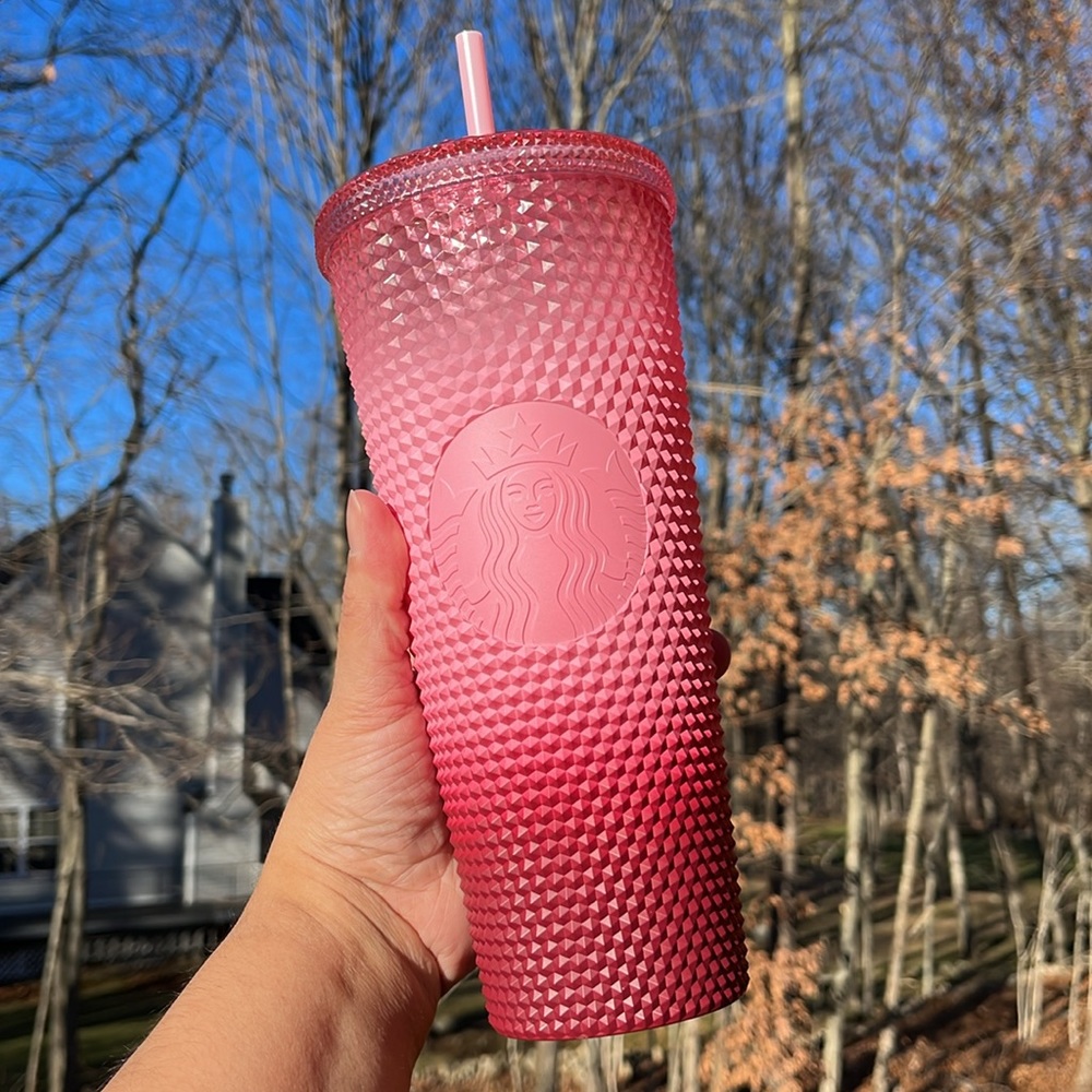 NWT Starbucks Holiday 2022 Pink Blush ‘Waxberry’ Ombre Bling Studded Tumbler